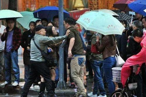 东阳吃瓜群众事件视频,一场网络热议的真相揭秘