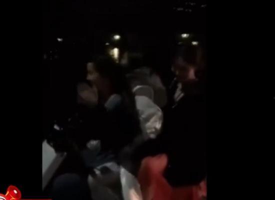 很悠闲的吃瓜群众视频,揭秘短视频背后的趣味人生