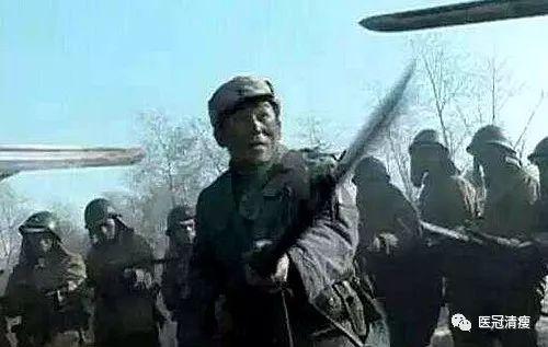 李云龙吃瓜群众图片,揭秘军旅生活里的幽默瞬间
