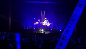 周深演唱会南京吃瓜群众,吃瓜群众见证音乐与美食的狂欢